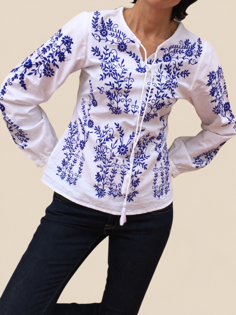 Handbestickte Popeline Baumwollbluse Blau