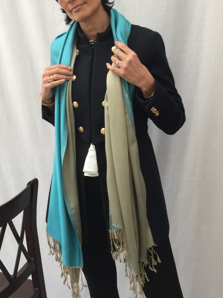 Seidenschal (Türkis und Gold/Beige