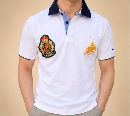 Weisses Poloshirt Kurzarm Herren mit Wappen-Stickerei – Fleur d'Héritage Schweizer Design