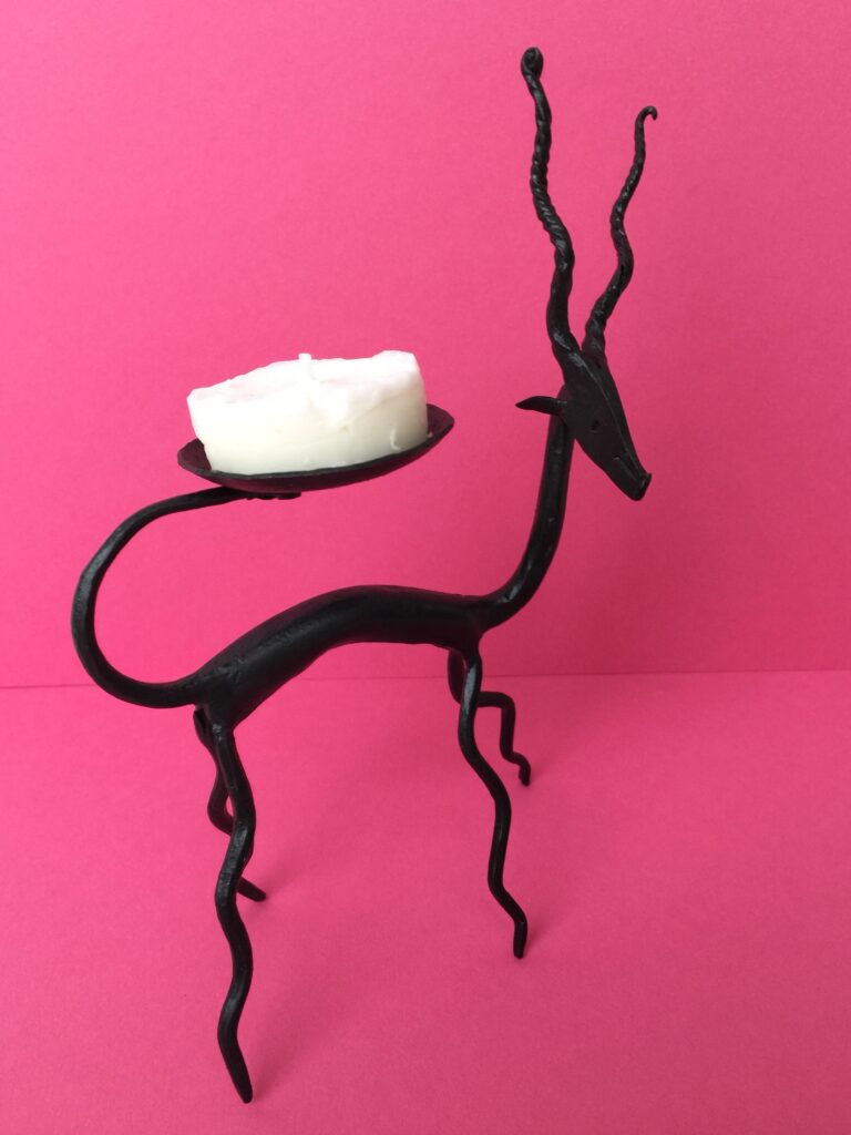 Hirsch-Kerzenhalter, Kudu-Design, aus Schmiedeeisen